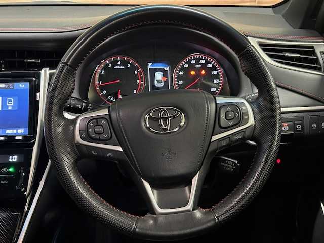 トヨタ ハリアー プレミアム 道央・札幌 2019(令1)年 6.6万km ホワイトパールクリスタルシャイン 【2509041456】/４ＷＤ　/純正９インチナビ　/フルセグＴＶ　/バックカメラ　/パワーバックドア　/トヨタセーフティセンス　/ハーフレザーシート　/純正１８インチアルミホイール　/コーナーセンサー　/ドライブレコーダー　/ＬＥＤヘッドライト/ETC