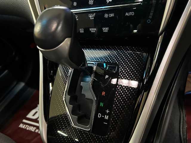 トヨタ ハリアー プレミアム 道央・札幌 2019(令1)年 6.6万km ホワイトパールクリスタルシャイン 【2509041456】/４ＷＤ　/純正９インチナビ　/フルセグＴＶ　/バックカメラ　/パワーバックドア　/トヨタセーフティセンス　/ハーフレザーシート　/純正１８インチアルミホイール　/コーナーセンサー　/ドライブレコーダー　/ＬＥＤヘッドライト/ETC