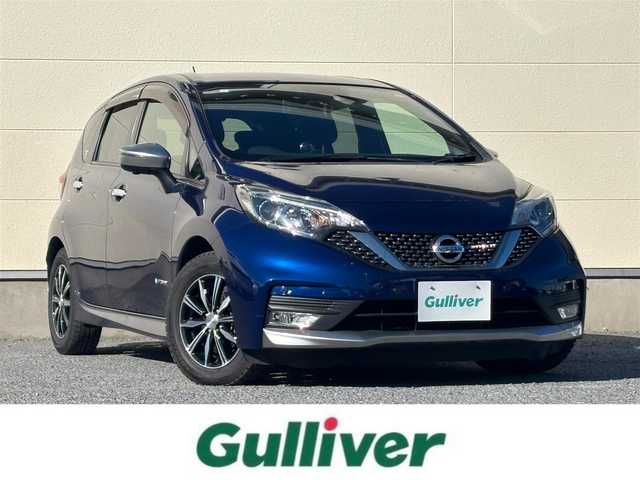 日産 ノート e－パワーオーテック 茨城県 2018(平30)年 3.8万km オーロラフレアブルーパール 純正ナビ ［MM318-W]/　(AM/FM/CD/DVD/Bluetooth/AUX)/フルセグTV/アラウンドビューモニター/純正ドライブレコーダー ［D34-D]/前後コーナーセンサー/ETC/純正フロアマット/社外15インチアルミホイール/プッシュスタート/LEDヘッドライト/オートマチックハイビーム/オートライト/クルーズコントロール/PCS/レーンキープアシスト/横滑り防止機能