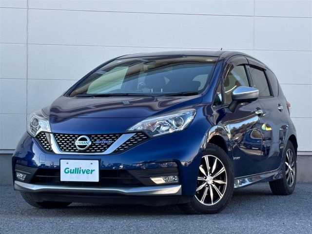 日産 ノート e－パワーオーテック 茨城県 2018(平30)年 3.8万km オーロラフレアブルーパール 純正ナビ ［MM318-W]/　(AM/FM/CD/DVD/Bluetooth/AUX)/フルセグTV/アラウンドビューモニター/純正ドライブレコーダー ［D34-D]/前後コーナーセンサー/ETC/純正フロアマット/社外15インチアルミホイール/プッシュスタート/LEDヘッドライト/オートマチックハイビーム/オートライト/クルーズコントロール/PCS/レーンキープアシスト/横滑り防止機能