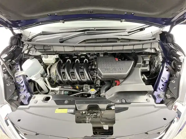 日産 セレナ X V 千葉県 2021(令3)年 1.1万km アズライトブルー 禁煙車/ワンオーナー/エマージェンシーブレーキ/・車線逸脱警報システム/・ブラインドスポットモニター/・クリアランスソナー/純正10インチメモリナビ/・CD/DVD/Bluetooth/フルセグTV/・全方位カメラ/・ビルトインETC/両側電動ドア/クルーズコントロール/ステアリングスイッチ/社外フロアマット/純正ホイールキャップ/オートライト