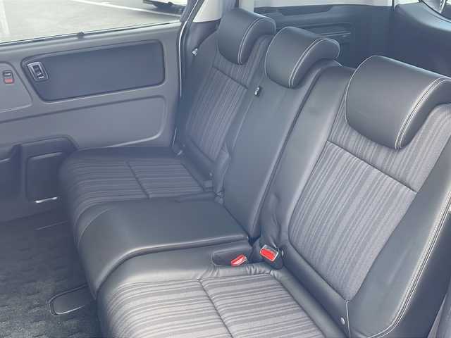 ホンダ フリード＋ ハイブリット EX 長野県 2017(平29)年 9万km ホワイトオーキッドパール 禁煙車/純正ナビ【VXM-185VFNi】/(CD/DVD/フルセグTV/Bluetooth)/ホンダセンシング/・衝突軽減ブレーキ/・歩行者事故低減ステアリング/・アダプティブクルーズコントロール/・車線維持支援システム/・路外逸脱抑制機能/・先行車発進お知らせ機能/・標識認識機能/バックカメラ/ビルトインETC/ドライブレコーダー/シートヒーター/両側パワースライドドア/革巻きステアリング/ステアリングスイッチ/LEDヘッドライト/フォグランプ/オートライト/スマートキー/Pスタート/電動格納ミラー/純正15インチAW/純正フロアマット