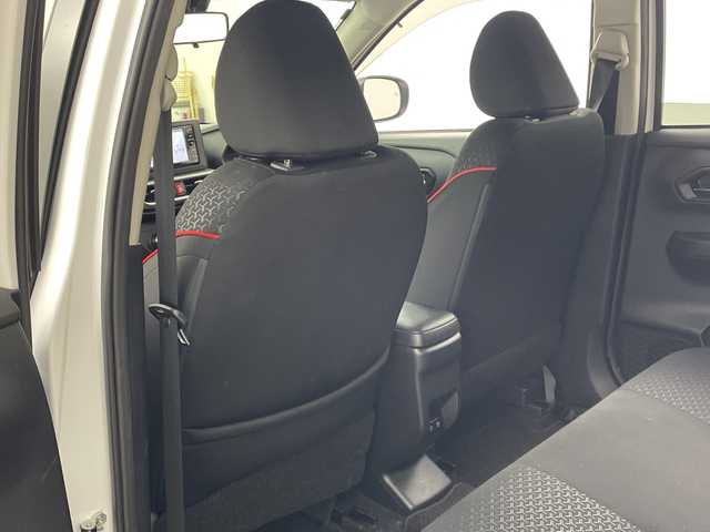 トヨタ ライズ G 兵庫県 2023(令5)年 2.1万km シャイニングホワイトパール ・プリクラッシュセーフティ/・クリアランスソナー/・先行車発進お知らせ/・車線逸脱警報/・ステアリングアシスト/・標識認識/・ふらつき警報/・後退時交差車両検知警報システム/・社外7インチナビ＆フルセグ＆BT＆DVD/・パノラマミックビューモニター/・前後ドライブレコーダー/・ビルトインETC/・ブラインドスポットモニター/・スマートキー/・プッシュスタート/・フロアマット/・ドアバイザー/・純正16インチアルミホイール/・LEDヘッドライト/・オートライト/・横滑り防止装置/・アイドリングストップ