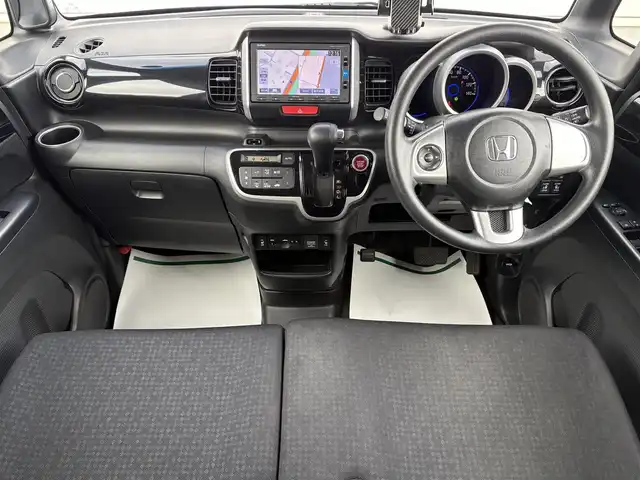 ホンダ Ｎ ＢＯＸ カスタム SSパッケージ 岩手県 2017(平29)年 3.5万km ブリリアントスポーティブルーメタリック2トーン 禁煙車/4WD/両側パワースライドドア/前席シートヒーター/2列目サンシェード/純正ナビ/→フルセグTV/Bluetooth/CD/DVD/FM/AM/バックカメラ/ステアリングスイッチ/横滑り防止装置/オートライト/LEDヘッドライト/フォグライト/〇プッシュスタート/〇電動格納ミラー/〇ウィンカーミラー/〇フロアマット/〇シガーソケット/〇スマートキー/スペアキー/ビルトインETC