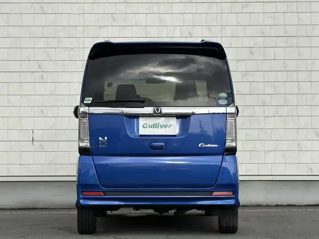 ホンダ Ｎ ＢＯＸ カスタム SSパッケージ 岩手県 2017(平29)年 3.5万km ブリリアントスポーティブルーメタリック2トーン 禁煙車/4WD/両側パワースライドドア/前席シートヒーター/2列目サンシェード/純正ナビ/→フルセグTV/Bluetooth/CD/DVD/FM/AM/バックカメラ/ステアリングスイッチ/横滑り防止装置/オートライト/LEDヘッドライト/フォグライト/〇プッシュスタート/〇電動格納ミラー/〇ウィンカーミラー/〇フロアマット/〇シガーソケット/〇スマートキー/スペアキー/ビルトインETC