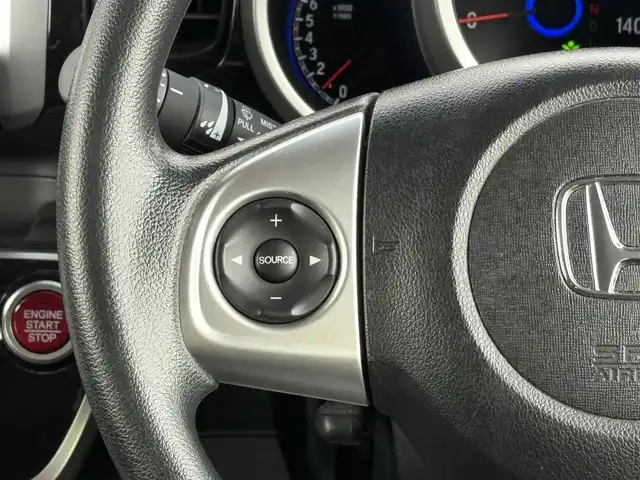 ホンダ Ｎ ＢＯＸ カスタム SSパッケージ 岩手県 2017(平29)年 3.5万km ブリリアントスポーティブルーメタリック2トーン 禁煙車/4WD/両側パワースライドドア/前席シートヒーター/2列目サンシェード/純正ナビ/→フルセグTV/Bluetooth/CD/DVD/FM/AM/バックカメラ/ステアリングスイッチ/横滑り防止装置/オートライト/LEDヘッドライト/フォグライト/〇プッシュスタート/〇電動格納ミラー/〇ウィンカーミラー/〇フロアマット/〇シガーソケット/〇スマートキー/スペアキー/ビルトインETC