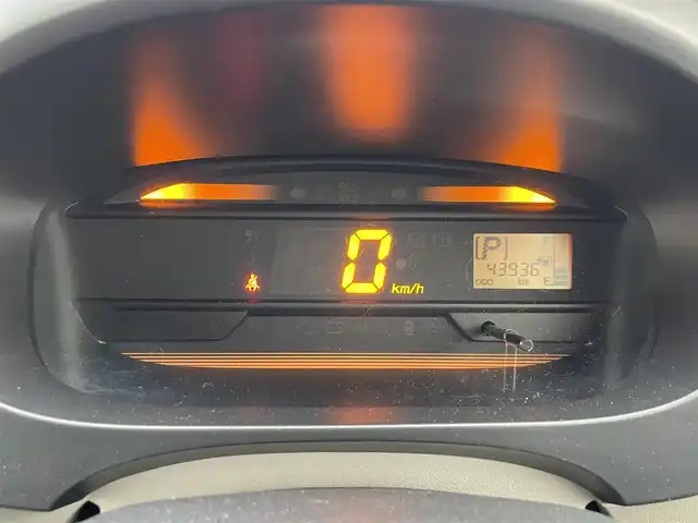 ダイハツ ミラ イース L 長崎県 2014(平26)年 4.4万km ホワイト 純正オーディオCD/レベライザー