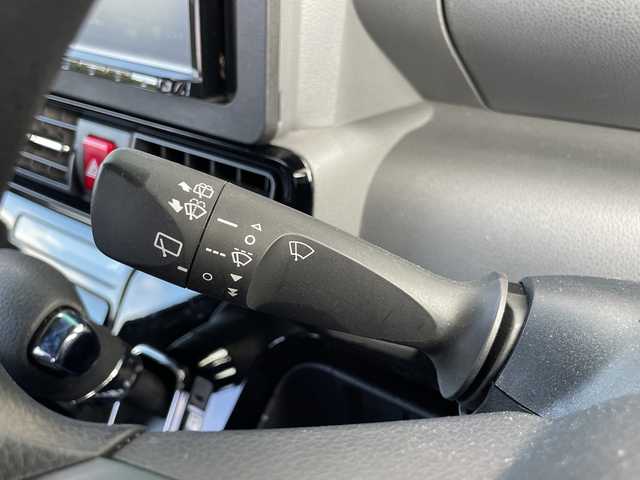 ダイハツ タント カスタム X 愛媛県 2019(令1)年 6.2万km シャイニングホワイトパール 社外7インチナビ（MDV-D306BT)/・Bluetooth/・CD/DVD/バックカメラ/ETC/両側パワースライドドア/運転席ロングスライドシート/衝突軽減ブレーキ/前後コーナーセンサー/レーンキープアシスト/LEDヘッドライト/オートライト/ステアリングスイッチ/後席ロール式サンシェード/電格ミラー/純正14インチAW/純正フロアマット/ハーフレザーシート/ベンチシート/スマートキー