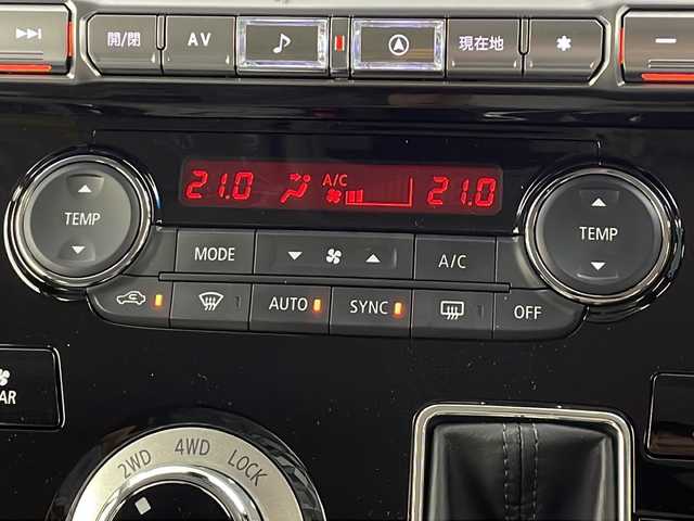 三菱 デリカＤ：５ シャモニー 三重県 2025(令7)年 0.1万km未満 グラファイトグレーメタリック/ブラックマイカ 登録済未使用車/純正D:5専用11型ナビゲーション/　フルセグTV/Carplay/Bluetooth/HDMI/前席シートヒーター/全方位カメラ/両側パワースライドドア/フォグライト/純正ヘッドライト/BSM/パドルシフト/オートマチックハイビーム/スマートキー/スペアキー/ハーフレザー/100V100W電源/アイドリングストップ/衝突軽減ブレーキシステム/レーンキープアシストシステム/ステアリングスイッチ