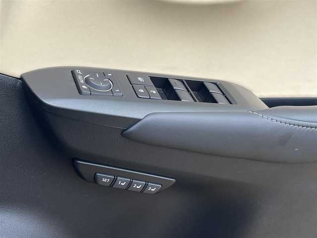 レクサス ＮＸ 200t Iパッケージ 宮崎県 2014(平26)年 5.4万km マーキュリーグレーマイカ Bluetooth/USB入力端子/ETC/バックカメラ/フルセグテレビ/メモリナビ/クルーズコントロール/スマートキー/レザーシート/シートヒーター/パワーシート/ドライブレコーダー/コーナーセンサー/レーンアシスト/オートマチックハイビーム