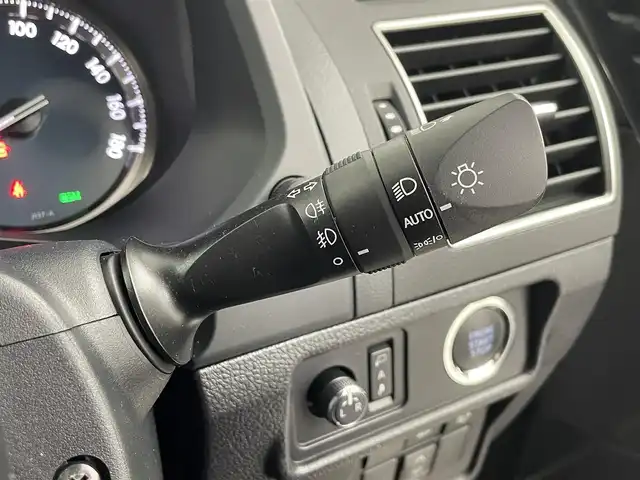 トヨタ ランドクルーザー プラド TX-L 70thアニバーサリーLTD 埼玉県 2021(令3)年 2.8万km ホワイトパールクリスタルシャイン 純正メーカー9インチナビ/パノラミックビューモニター/サンルーフ/茶革シート/7人乗り/シートヒータ/エアシート/トヨタセーフティーセンス/レーダークルーズコントロール/社外全方位カメラ/ルーフレール/パワーシート/ビルトインETC2.0