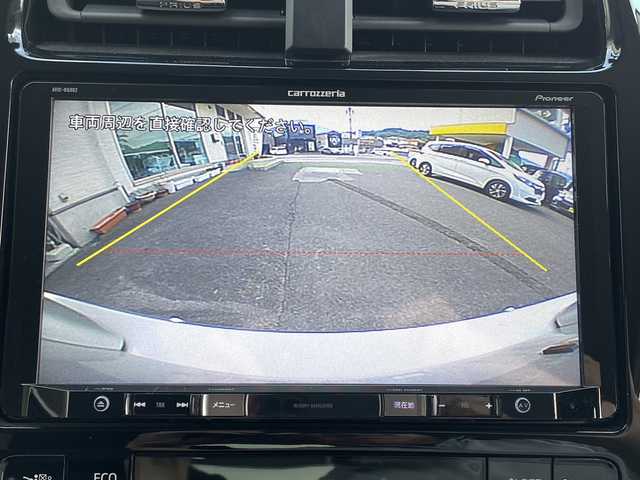 トヨタ プリウス A 大分県 2019(平31)年 3.5万km シルバーM ヘッドアップディスプレイ/社外ナビ/フルセグTV/Bluetooth/DVD/社外ETC/純正フロアマット/純正15インチアルミホイール/純正LEDヘッドライト/オートライト/オートマッチックハイビーム/レーンキープアシスト/横滑り防止装置/コーナーセンサー