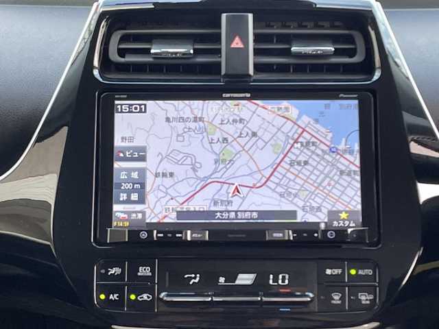 トヨタ プリウス A 大分県 2019(平31)年 3.5万km シルバーM ヘッドアップディスプレイ/社外ナビ/フルセグTV/Bluetooth/DVD/社外ETC/純正フロアマット/純正15インチアルミホイール/純正LEDヘッドライト/オートライト/オートマッチックハイビーム/レーンキープアシスト/横滑り防止装置/コーナーセンサー