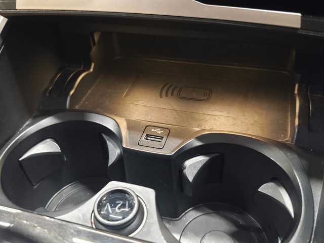 ＢＭＷ ３１８ｉ ツーリング Mスポーツ 群馬県 2021(令3)年 3.4万km アルピンホワイトⅢ 全方位カメラ/ACC/茶革シート/アップルCarPlay/ETC2.0/オートハイビーム/純正HDDナビ/コーナーセンサー/シートヒーター/パワーシート/18インチAW/スマートキー/フルセグTV