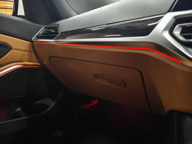 ＢＭＷ ３１８ｉ ツーリング Mスポーツ 群馬県 2021(令3)年 3.4万km アルピンホワイトⅢ 全方位カメラ/ACC/茶革シート/アップルCarPlay/ETC2.0/オートハイビーム/純正HDDナビ/コーナーセンサー/シートヒーター/パワーシート/18インチAW/スマートキー/フルセグTV