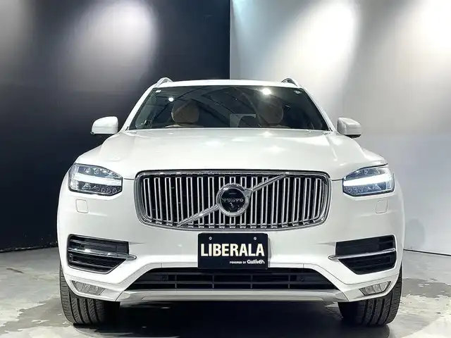 ボルボ ＸＣ９０ T5 AWD モーメンタム 道央・札幌 2018(平30)年 3.2万km クリスタルホワイトP ACC/３６０度カメラ/メモリー付パワーシート（D/N）/シートヒーター（D/N）/LEDヘッドライト/オートライト/BLIS（ブラインドスポット・インフォメーション・システム）/LCMA（レーン・チェンジ・マージ・エイド）/CTA（クロス・トラフィック・アラート）/LKA（レーン・キーピング・エイド）/RSI（ロード・サイン・インフォメーション）/DAC（ドライバー・アラート・コントロール）/パイロットアシスト/パーク・アシスト・パイロット（縦列・並列駐車支援システム）/１２．３インチ・デジタル液晶ドライバー・ディスプレイ/純正フロアマット/・保証書、取扱説明書（有）/・スペアキー×１