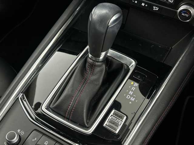 マツダ ＣＸ－５ 20S ブラックトーンED 愛知県 2023(令5)年 1.7万km ロジウムホワイトプレミアムメタリック 純正10.25インチセンターディスプレイナビ/（Bluetooth・フルセグ・USB・AppleCarplay・AndroidAuto）/i-ACTIVSENSE/　レーダークルーズコントロール/　車間認知システム/　レーンキープアシストシステム/　車線逸脱警報/　BSM/　スマートブレーキサポート/　スマートシティブレーキサポート/　ドライバーアテンションアラート/　前後パーキングセンサー/横滑り防止装置/全方位カメラ/前後ドライブレコーダー/ワンオーナー/ステアリングスイッチ/ステアリングヒーター/SPORTモード/i-stop/トラクションコントロールシステム/ETC2.0/ハーフレザーシート/D席+N席シートヒーター/D席パワーメモリーシート/フルフラットシート/LEDヘッドライト/純正フロアマット/電動格納ミラー/プッシュスタート/スペアキー