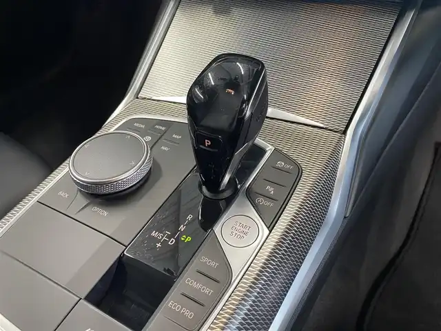 ＢＭＷ ３２０ｉ 福岡県 2019(平31)年 4.5万km サファイアブラックP ・1オーナー/・アクティブクルーズコントロール/・純正ナビ/USB/BT/carplay/・バックカメラ/・ハーフレザーシート/シートヒーター/・ドライブレコーダー/・ETC/・純正18AW/・スペアキー/・ワイヤレス充電