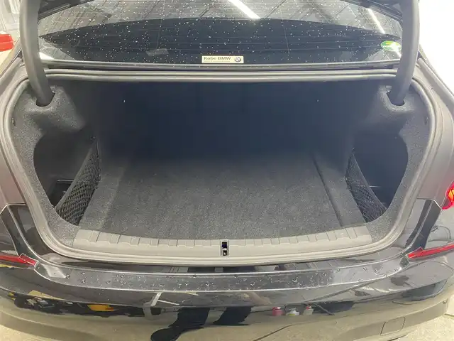ＢＭＷ ３２０ｉ 福岡県 2019(平31)年 4.5万km サファイアブラックP ・1オーナー/・アクティブクルーズコントロール/・純正ナビ/USB/BT/carplay/・バックカメラ/・ハーフレザーシート/シートヒーター/・ドライブレコーダー/・ETC/・純正18AW/・スペアキー/・ワイヤレス充電
