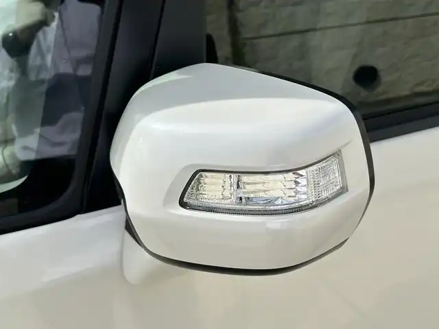 ホンダ Ｎ ＢＯＸ G ターボ SSパッケージ 長崎県 2017(平29)年 5.4万km プレミアムホワイトパールⅡ 純正8インチナビ/（CD/DVD/BT/フルセグ）/バックカメラ/衝突軽減システム/両側パワースライドドア/クルーズコントロール/ETC/パドルシフト/シートヒーター/ドライブレコーダー/オートライト/純正14インチAW