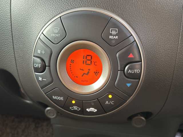 日産 キューブ 15X Vセレクション 埼玉県 2014(平26)年 6.8万km ライトジンジャー (株)IDOMが運営する【じしゃロン熊谷店】の自社ローン専用車両になりますこちらは現金またはオートローンご利用時の価格です。自社ローンご希望の方は別途その旨お申付け下さい/純正SDナビ　MM114D-W/　CD/DTV/USB/バックカメラ/アイドリングストップ/ビルトインETC/純正フロアマット/スマートキー/ライトレベライザー