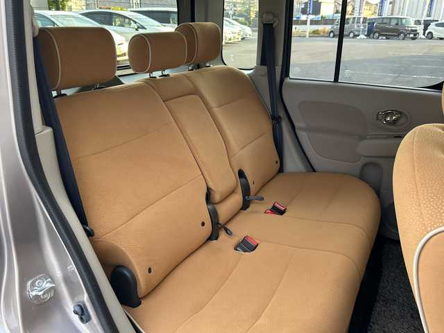 日産 キューブ 15X Vセレクション 埼玉県 2014(平26)年 6.8万km ライトジンジャー (株)IDOMが運営する【じしゃロン熊谷店】の自社ローン専用車両になりますこちらは現金またはオートローンご利用時の価格です。自社ローンご希望の方は別途その旨お申付け下さい/純正SDナビ　MM114D-W/　CD/DTV/USB/バックカメラ/アイドリングストップ/ビルトインETC/純正フロアマット/スマートキー/ライトレベライザー