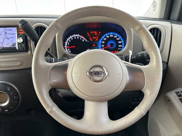 日産 キューブ 15X Vセレクション 埼玉県 2014(平26)年 6.8万km ライトジンジャー (株)IDOMが運営する【じしゃロン熊谷店】の自社ローン専用車両になりますこちらは現金またはオートローンご利用時の価格です。自社ローンご希望の方は別途その旨お申付け下さい/純正SDナビ　MM114D-W/　CD/DTV/USB/バックカメラ/アイドリングストップ/ビルトインETC/純正フロアマット/スマートキー/ライトレベライザー