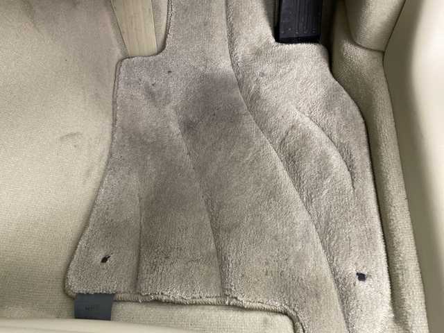 日産 フーガ 250GT タイプP 群馬県 2011(平23)年 5.5万km スーパーブラック 純正ＨＤＤナビ　/バックカメラ　/ワンセグＴＶ　/ビルトインＥＴＣ　/レザーシート　/全席パワーシート　/＝＝＝＝＝＝＝＝＝＝＝＝＝＝＝＝＝＝＝＝＝＝＝＝＝/シートヒーター　/エアシート　/プッシュスタートボタン　/ＨＩＤヘッドライト　/オートライト　/純正アルミホイール　/禁煙車