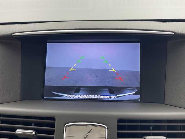 日産 フーガ 250GT タイプP 群馬県 2011(平23)年 5.5万km スーパーブラック 純正ＨＤＤナビ　/バックカメラ　/ワンセグＴＶ　/ビルトインＥＴＣ　/レザーシート　/全席パワーシート　/＝＝＝＝＝＝＝＝＝＝＝＝＝＝＝＝＝＝＝＝＝＝＝＝＝/シートヒーター　/エアシート　/プッシュスタートボタン　/ＨＩＤヘッドライト　/オートライト　/純正アルミホイール　/禁煙車