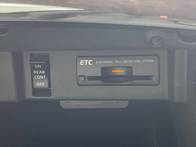 日産 フーガ 250GT タイプP 群馬県 2011(平23)年 5.5万km スーパーブラック 純正ＨＤＤナビ　/バックカメラ　/ワンセグＴＶ　/ビルトインＥＴＣ　/レザーシート　/全席パワーシート　/＝＝＝＝＝＝＝＝＝＝＝＝＝＝＝＝＝＝＝＝＝＝＝＝＝/シートヒーター　/エアシート　/プッシュスタートボタン　/ＨＩＤヘッドライト　/オートライト　/純正アルミホイール　/禁煙車