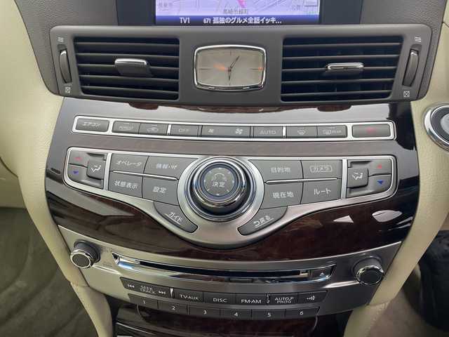 日産 フーガ 250GT タイプP 群馬県 2011(平23)年 5.5万km スーパーブラック 純正ＨＤＤナビ　/バックカメラ　/ワンセグＴＶ　/ビルトインＥＴＣ　/レザーシート　/全席パワーシート　/＝＝＝＝＝＝＝＝＝＝＝＝＝＝＝＝＝＝＝＝＝＝＝＝＝/シートヒーター　/エアシート　/プッシュスタートボタン　/ＨＩＤヘッドライト　/オートライト　/純正アルミホイール　/禁煙車