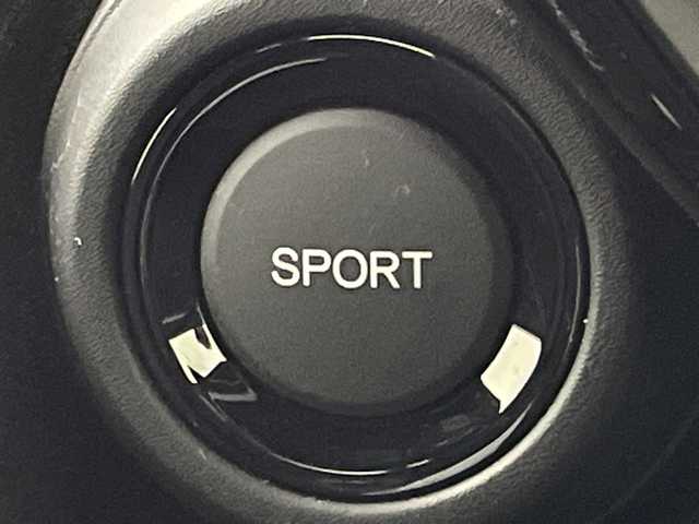 ホンダ Ｓ６６０ β 岐阜県 2015(平27)年 3万km プレミアムスターホワイトP ドラレコ/AUX/USB/FM AM/パドルシフト/HIDヘッドライト/オートライト/スマートキー/プッシュスタート/純正フロアマット/AAC/衝突被害軽減ブレーキ/横滑り防止装置/パワーウィンドウ