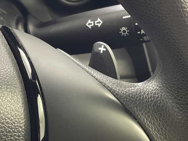 ホンダ Ｓ６６０ β 岐阜県 2015(平27)年 3万km プレミアムスターホワイトP ドラレコ/AUX/USB/FM AM/パドルシフト/HIDヘッドライト/オートライト/スマートキー/プッシュスタート/純正フロアマット/AAC/衝突被害軽減ブレーキ/横滑り防止装置/パワーウィンドウ