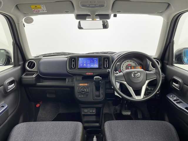 マツダ キャロル ハイブリッドGX 愛知県 2023(令5)年 1.4万km ダスクブルーメタリック/ホワイト2トーン KENWOOD製ナビ/【Bluetooth/CD/AM/FM/AUX】/衝突被害軽減ブレーキ/ペダル踏み間違い時加速抑制装置/車線逸脱警報システム/誤発進抑制機能/コーナーセンサー/横滑り防止装置/アイドリングストップ/前席シートヒーター/ビルトインETC/オートエアコン/プッシュスタート/スペアキー/純正フロアマット/純正14インチアルミホイール/LEDオートライト/電動格納ミラー