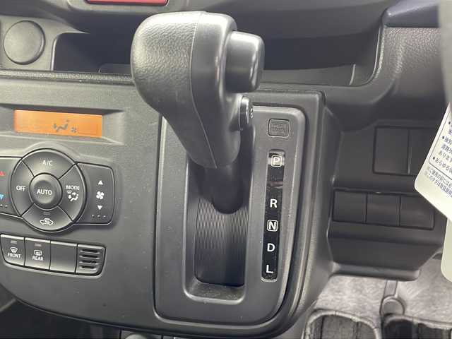 マツダ キャロル ハイブリッドGX 愛知県 2023(令5)年 1.4万km ダスクブルーメタリック/ホワイト2トーン KENWOOD製ナビ/【Bluetooth/CD/AM/FM/AUX】/衝突被害軽減ブレーキ/ペダル踏み間違い時加速抑制装置/車線逸脱警報システム/誤発進抑制機能/コーナーセンサー/横滑り防止装置/アイドリングストップ/前席シートヒーター/ビルトインETC/オートエアコン/プッシュスタート/スペアキー/純正フロアマット/純正14インチアルミホイール/LEDオートライト/電動格納ミラー