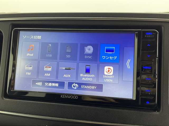 マツダ キャロル ハイブリッドGX 愛知県 2023(令5)年 1.4万km ダスクブルーメタリック/ホワイト2トーン KENWOOD製ナビ/【Bluetooth/CD/AM/FM/AUX】/衝突被害軽減ブレーキ/ペダル踏み間違い時加速抑制装置/車線逸脱警報システム/誤発進抑制機能/コーナーセンサー/横滑り防止装置/アイドリングストップ/前席シートヒーター/ビルトインETC/オートエアコン/プッシュスタート/スペアキー/純正フロアマット/純正14インチアルミホイール/LEDオートライト/電動格納ミラー