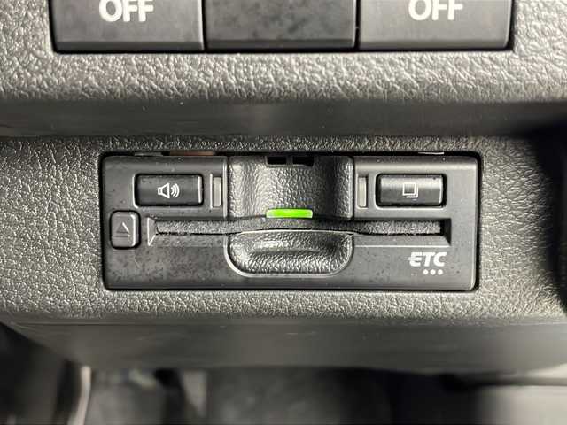 マツダ キャロル ハイブリッドGX 愛知県 2023(令5)年 1.4万km ダスクブルーメタリック/ホワイト2トーン KENWOOD製ナビ/【Bluetooth/CD/AM/FM/AUX】/衝突被害軽減ブレーキ/ペダル踏み間違い時加速抑制装置/車線逸脱警報システム/誤発進抑制機能/コーナーセンサー/横滑り防止装置/アイドリングストップ/前席シートヒーター/ビルトインETC/オートエアコン/プッシュスタート/スペアキー/純正フロアマット/純正14インチアルミホイール/LEDオートライト/電動格納ミラー