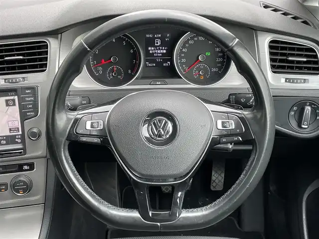 フォルクスワーゲン ゴルフ TSI コンフォートライン BM 道央・札幌 2014(平26)年 11.9万km タングステンシルバーメタリック 純正メーカーナビ/CD/DVD/BT/クルーズコントロール/バックカメラ/ビルトインETC/ドライブレコーダー/アイドリングストップ/ステアリングリモコン/パドルシフト/電動パーキング/オートブレーキホールド/MTモード付AT/リモコンキー/HIDヘッドライト/オートライト/フォグランプ/電動格納ミラー/ヒーテッドドアミラー/ウィンカーミラー/フロアマット/スペアキー/純正AW付き夏タイヤ積込/205/55/R16/2019年/山2mm