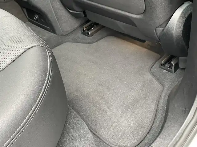 ＢＭＷ ＢＭＷ Ｘ５ xDrive 45e Mスポーツ 東京都 2023(令5)年 11.2万km ミネラルホワイト ・法人ワンオーナー/・エアササスペンション/・プッシュスタート/・パノラマサンルーフ/・インテリジェントセーフティ/・注意喚起アシスタント/・ステアリングアシスト/・PDC自動起動/・アクティブPDC緊急ブレーキ/・パーキングアシスト/・ハイビームアシスト/・クルーズコントロール(追従式)/・本革シート/・前席パワーシート/・全席シートヒーター/・純正メモリナビ/【Bluetooth・USB・AppleCarPlay】/・フルセグTV/・全方位カメラ/・ETC/・ワイヤレス充電/・ドライブレコーダー(前後録画)/・レーダー探知機/・パワーバックドア/・LEDヘッドランプ/・純正マット