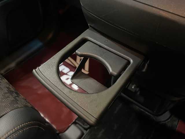 ホンダ フリード＋ クロスター ホンダセンシング 道央・札幌 2021(令3)年 5.4万km プラチナホワイトパール ４ＷＤ/ホンダセンシング　/社外ナビ　/バックカメラ　/両側電動スライドドア　/純正エンジンスターター　/純正１５インチアルミホイール　/レーダークルーズ/ドライブレコーダー　/前席シートヒーター　/ハーフレザーシート　/コーナーセンサー　/ＬＥＤヘッドライト/ビルトインETC