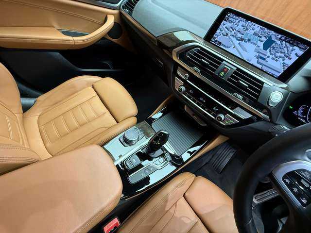 ＢＭＷ ＢＭＷ Ｘ４ xDrive 20d Mスポーツ 千葉県 2020(令2)年 4.8万km サファイアブラックP パノラマＳＲ　/茶革シート　/ＨＵＤ　/ＡＣＣ　/ナビ　/ＴＶ　/３６０°Ｂｌｕｅｔｏｏｔｈ接続　/電動リアゲート　/シートヒーター　/ＬＥＤヘッドライト　/パーキングアシストプラス　/純正２０インチＡＷ　/衝突軽減Ｂ