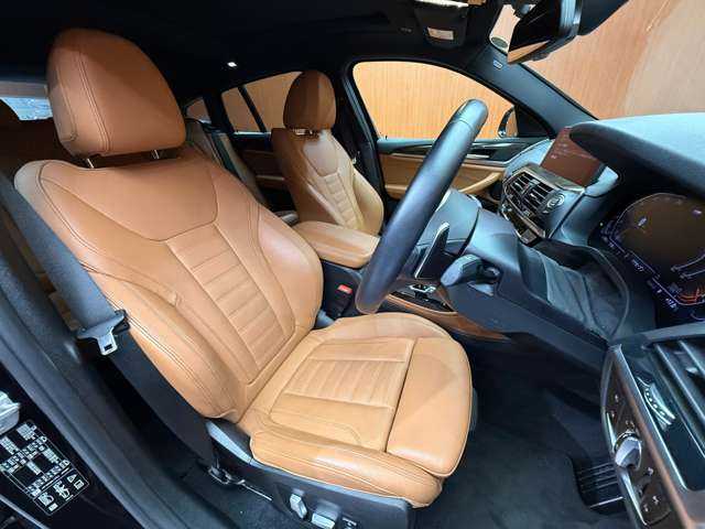 ＢＭＷ ＢＭＷ Ｘ４ xDrive 20d Mスポーツ 千葉県 2020(令2)年 4.8万km サファイアブラックP パノラマＳＲ　/茶革シート　/ＨＵＤ　/ＡＣＣ　/ナビ　/ＴＶ　/３６０°Ｂｌｕｅｔｏｏｔｈ接続　/電動リアゲート　/シートヒーター　/ＬＥＤヘッドライト　/パーキングアシストプラス　/純正２０インチＡＷ　/衝突軽減Ｂ