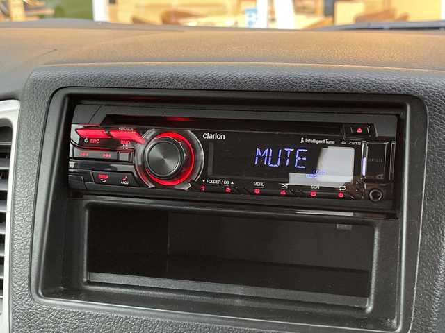 スズキ スペーシア G 愛媛県 2016(平28)年 4.5万km フィズブルーパールメタリック clarionオーディオ/・CD/オートエアコン/ベンチシート/運転席シートヒーター/スマートキー/プッシュエンジンスタート/アイドリングスイッチ/禁煙車