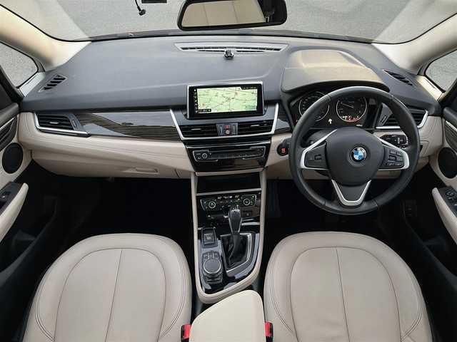 ＢＭＷ ２１８ｄ