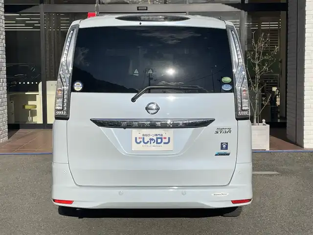 日産 セレナ