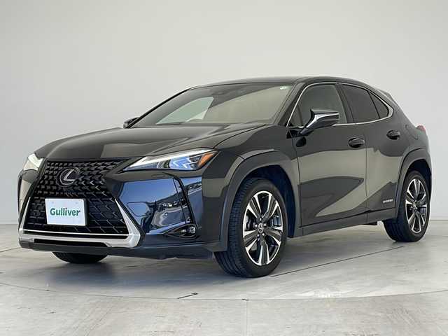 レクサス ＵＸ 250h バージョンL 愛知県 2019(令1)年 6.3万km グラファイトブラックガラスフレーク 衝突軽減システム/純正10型ナビ/全方位カメラ/三眼LEDヘッドライト/レーダークルーズコントロール/シートヒーター/エアシート/フルセグ/CD DVD/Bluetooth/バックカメラ/パワーシート/コーナーセンサー/純正アルミホイール/ETC2.0/ブラインドスポットモニター/ステアリングヒーター/オートマチックハイビーム/置くだけ充電機/ドライブレコーダー/ステアリングスイッチ/スマートキー/プッシュスタート