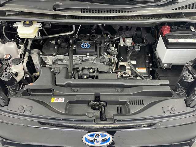 トヨタ ヴォクシー ハイブリッド S－Z 岐阜県 2022(令4)年 3.9万km アティチュードブラックマイカ 純正ナビ/（CD/DVD/フルセグ/Bluetooth/Miracast）/バックカメラ/両側パワースライドドア/前席シートヒーター/レーダークルーズコントロール/前後ドライブレコーダー/ブラインドスポットモニター/プリクラッシュセーフティ/AC100V/ETC2.0/オートLEDヘッドライト/社外AW付きスタッドレスタイヤ有
