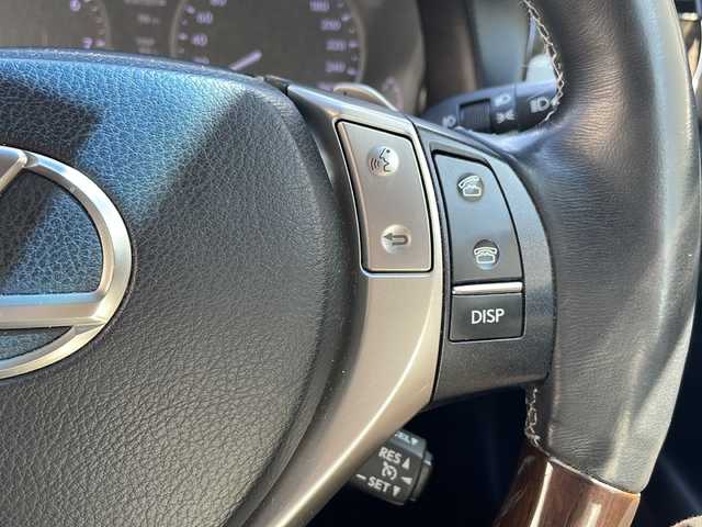 レクサス ＧＳ 350 バージョンL 道北・旭川 2013(平25)年 10.2万km スターライトブラックガラスフレーク ・４WD/・禁煙車/・純正ナビCD/DVD/BT/TV/USB/AUX/・黒革シート/・バックカメラ/・全席シートヒーター/・前席エアシート/・パワーシート/・前席シートメモリー/・パワーシート/・革巻きコンビステアリング/・モード切替ノーマル/エコ/スポーツ/スポーツ＋/・クルーズコントロール/・リアサンシェード/・ミラーヒーター/・リアドアサンシェード/・ドアミラーウインカー/・ヘッドライトウォッシャー/・フォグランプ/・LEDヘッドライト/・電格ミラー/・パドルシフト/・ステアリングスイッチ/・ビルトインETC/・オートエアコン/・スペアキー1個/・カードキー1枚