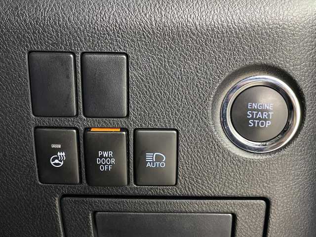 トヨタ ヴェルファイア Z Gエディション 愛知県 2020(令2)年 5.3万km ホワイトパールクリスタルシャイン 禁煙車/純正10インチナビ/（CD/DVD/USB/Bluetooth/フルセグTV）/バックカメラ/純正フリップダウンモニター/シーケンシャルウインカー/トヨタセーフティセンス/・プリクラッシュセーフティ/・レーントレーシングアシスト/・クリアランスソナー/・パーキングサポートブレーキ/・ロードサインアシスト/・レーダークルーズコントロール/・オートマチックハイビーム/ETC/ドライブレコーダー/合皮シート/前席シートヒーター/前席シートベンチレーション/オットマン/パワーシート/メモリシート/革巻きステアリング/ステアリングヒーター/両側パワースライドドア/パワーバックドア/純正18インチアルミホイール/スマートキー/スペアキー1本/プッシュスタート/三眼LEDヘッドライト/フロントフォグランプ/オートライト/純正フロアマット/電子パーキングブレーキ/オートホールド/電動格納ミラー