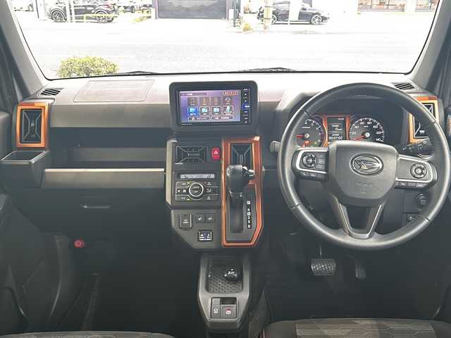 ダイハツ タフト G ターボ 高知県 2020(令2)年 7.7万km レイクブルーメタリック 純正7インチナビ/・フルセグTV/・バックカメラ/・Bluetoothオーディオ/・CD/DVD/ETC/ドラレコ/純正フロアマット/コーナーセンサー/LEDヘッドライト/オートライト/レーダークルーズコントロール/プリクラッシュ